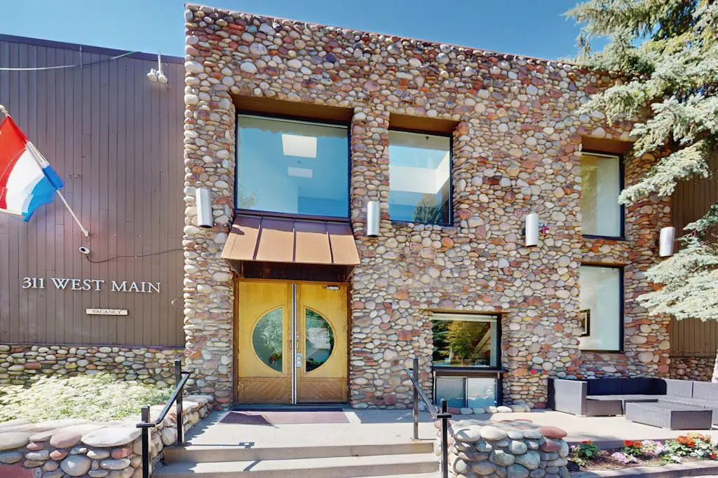 Aspen Mountain Lodge 302