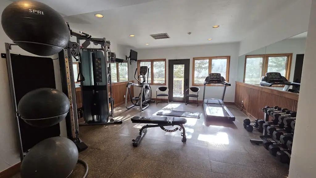 Romance at Riverbends' Snowflake Lift Studio Space with 1 and a half bathrooms