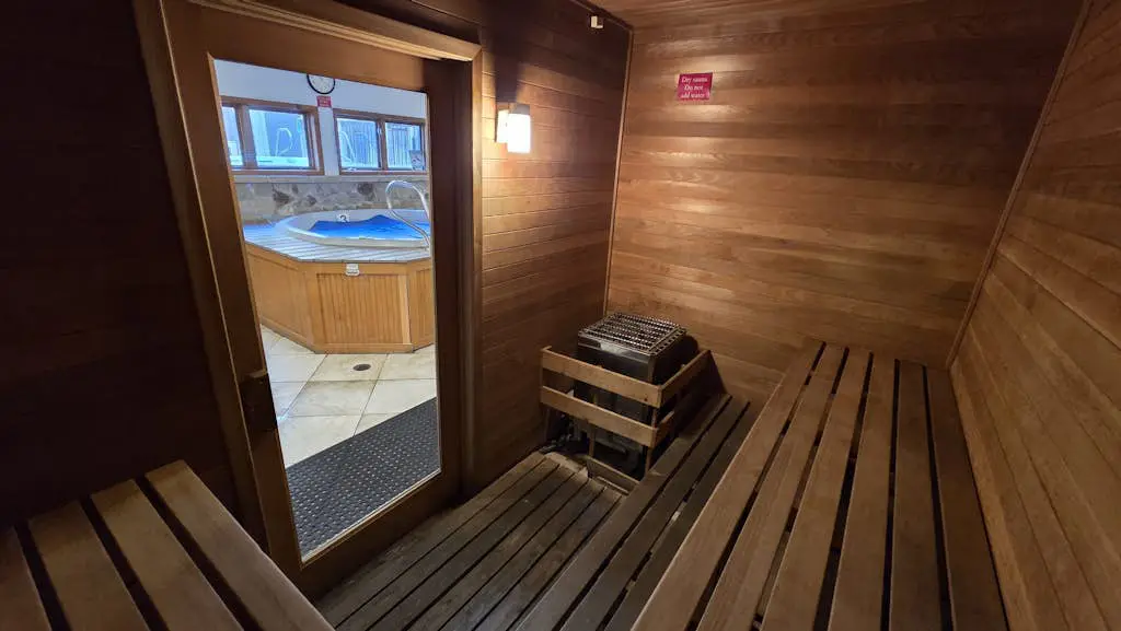 Romance at Riverbends' Snowflake Lift Studio Space with 1 and a half bathrooms
