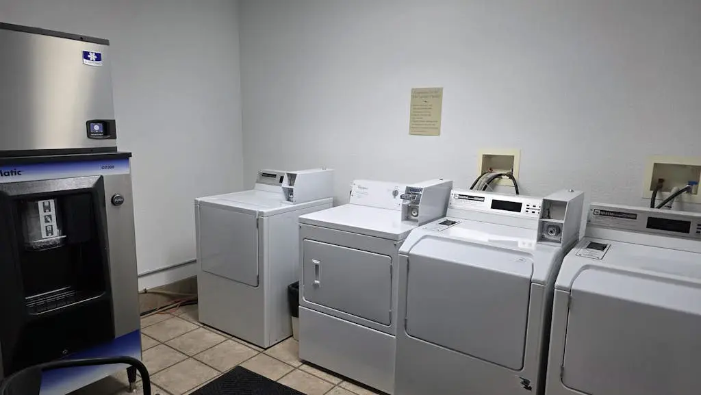 Romance at Riverbends' Snowflake Lift Studio Space with 1 and a half bathrooms