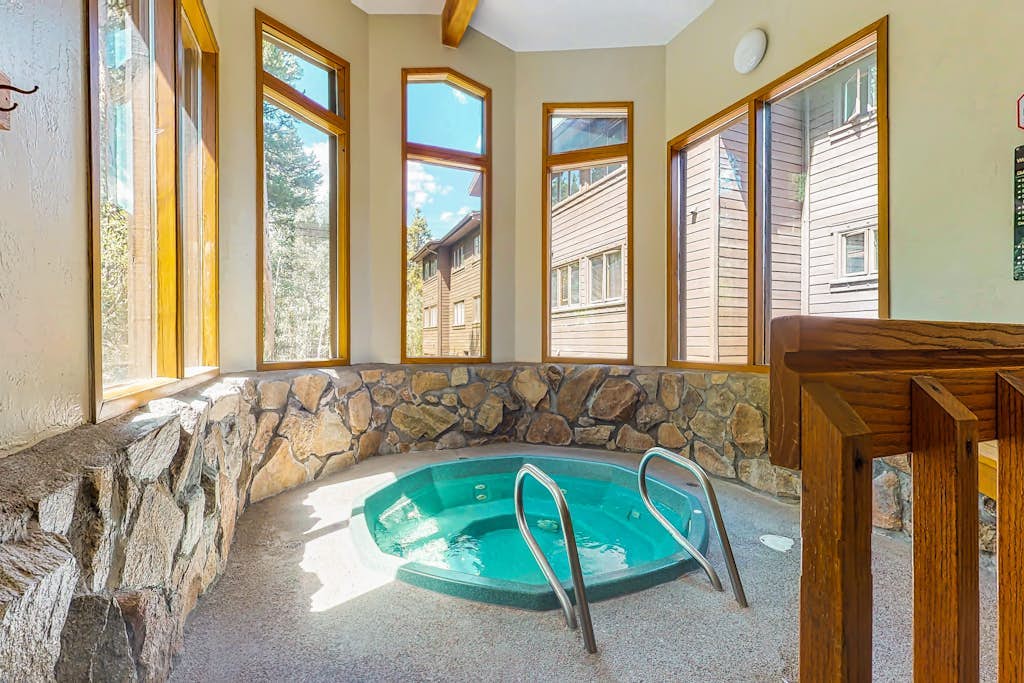 Beautiful and Secluded Mountain Home w/ Access to Shared Amenities