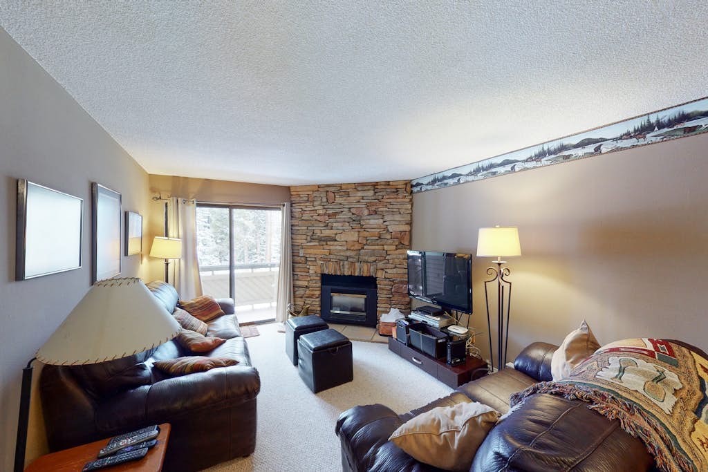 Grandview Condo #C13 = Chilly Pepper Too