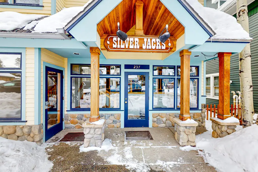 Silver Jacks Condo