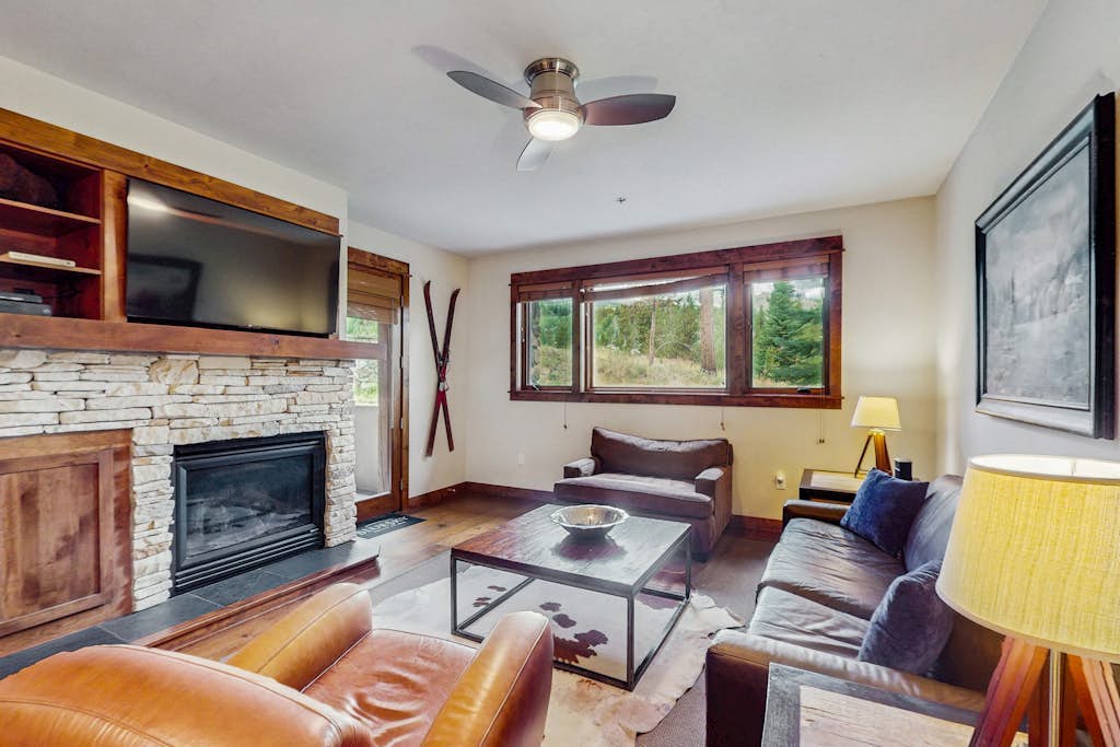 Lovely Breckenridge villa with free WiFi, fireplace, & shared resort amenities