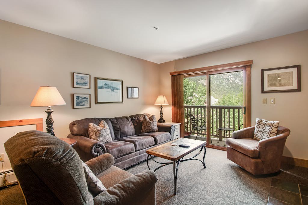 Walk to the Slopes from this Condo with Great Views, Shared Pool, Hot Tub & Sauna