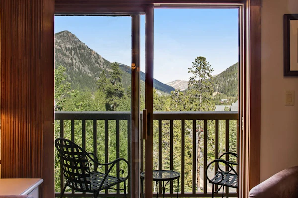 Walk to the Slopes from this Condo with Great Views, Shared Pool, Hot Tub & Sauna