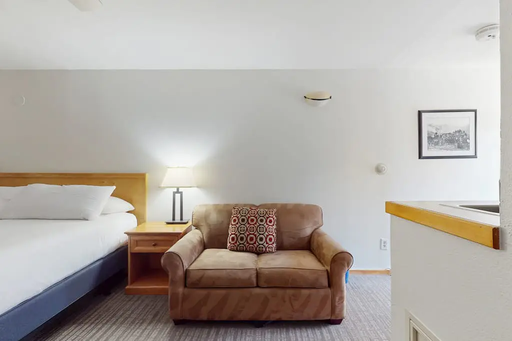 Aspen Mountain Lodge 301
