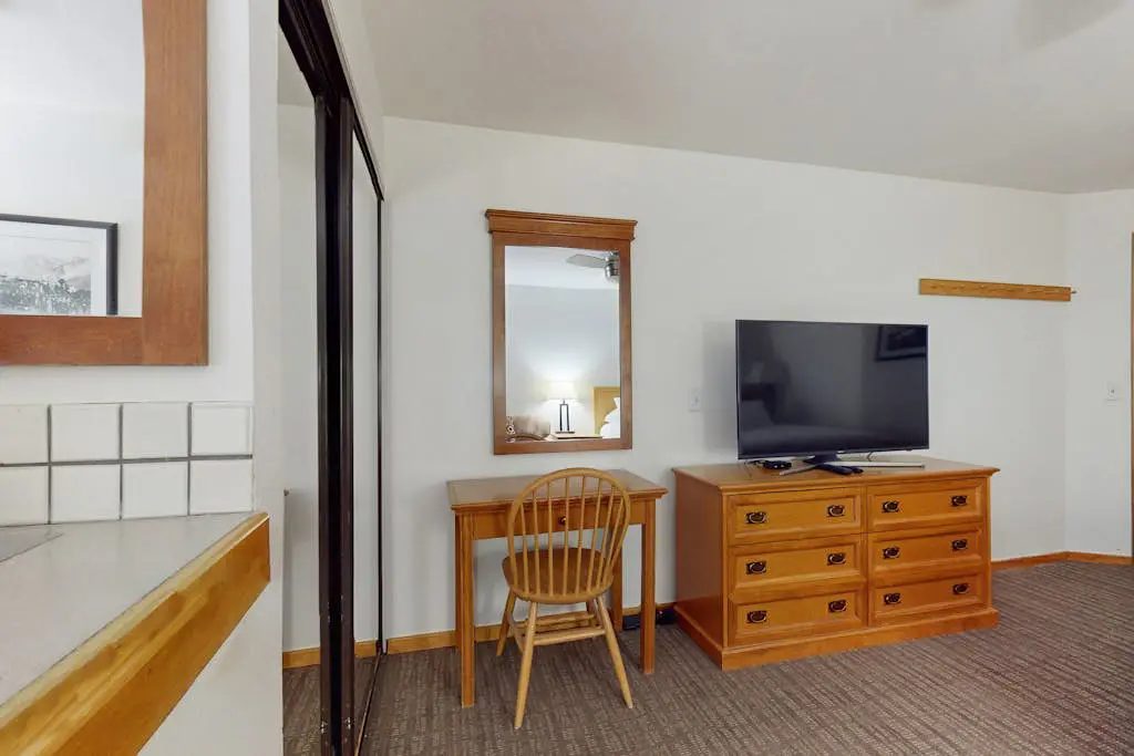 Aspen Mountain Lodge 301