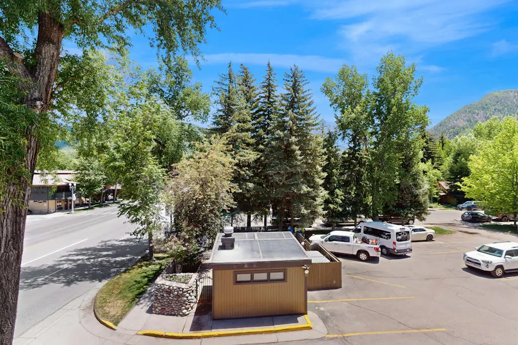 Aspen Mountain Lodge 301