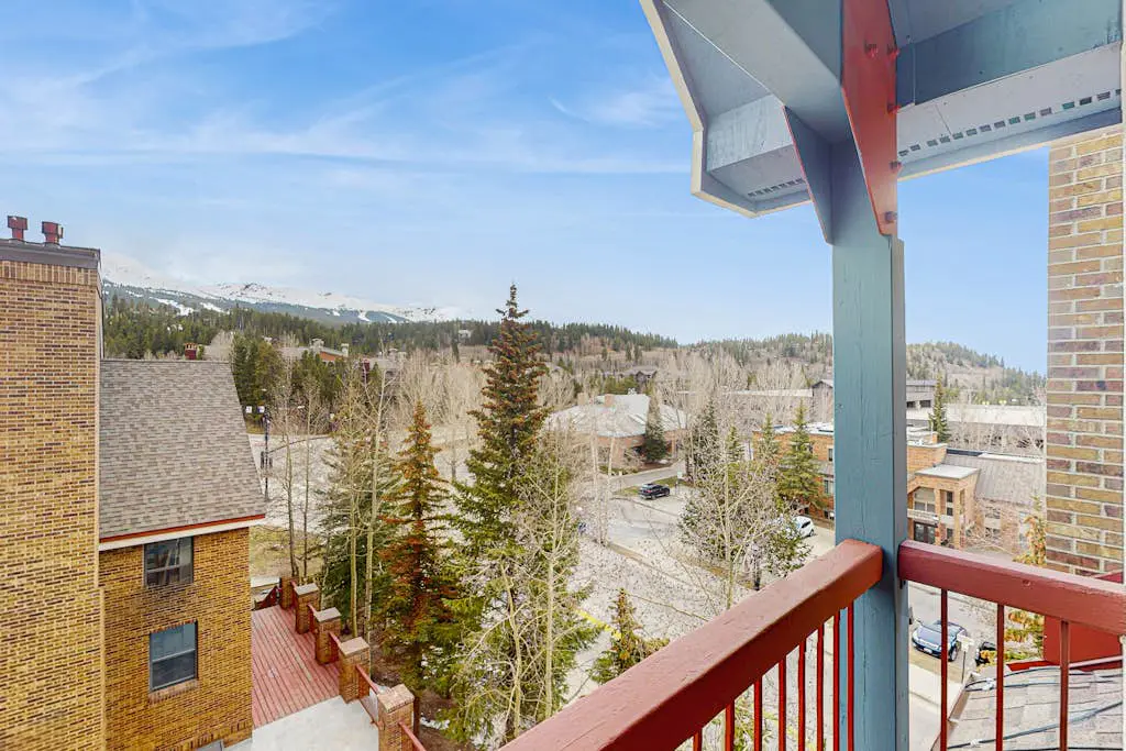 River Mountain Lodge #E315
