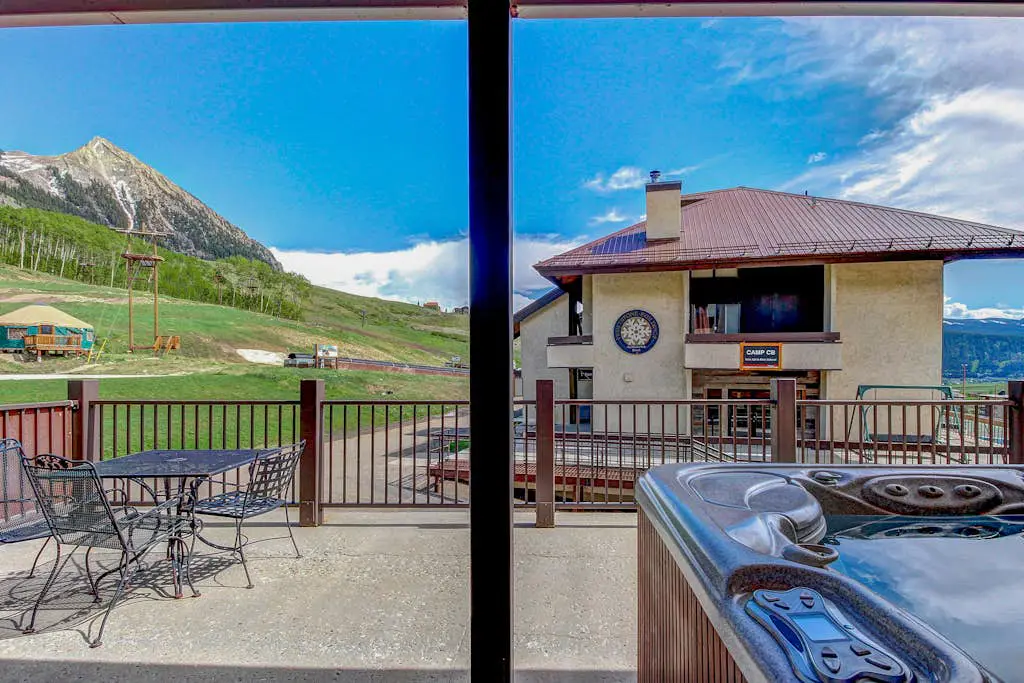Slopeside Paradise at Axtel