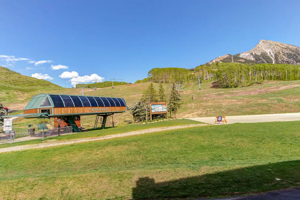 Slopeside Paradise at Axtel