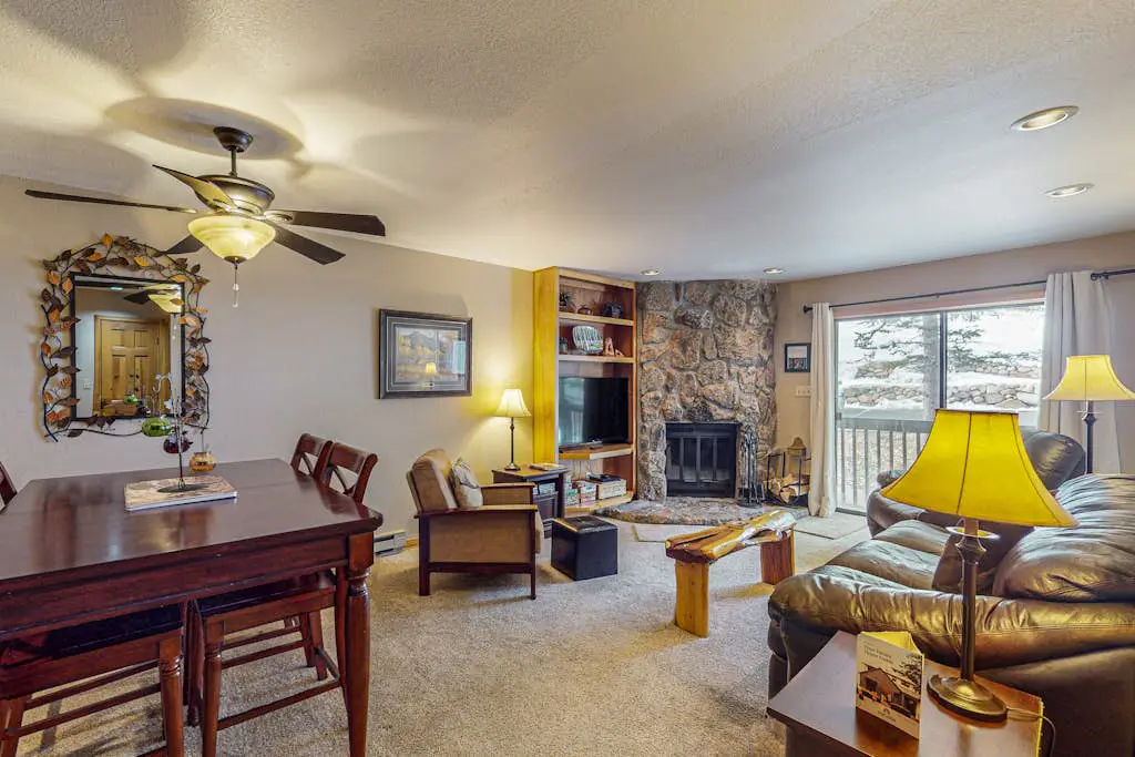 Whispering Pines #306