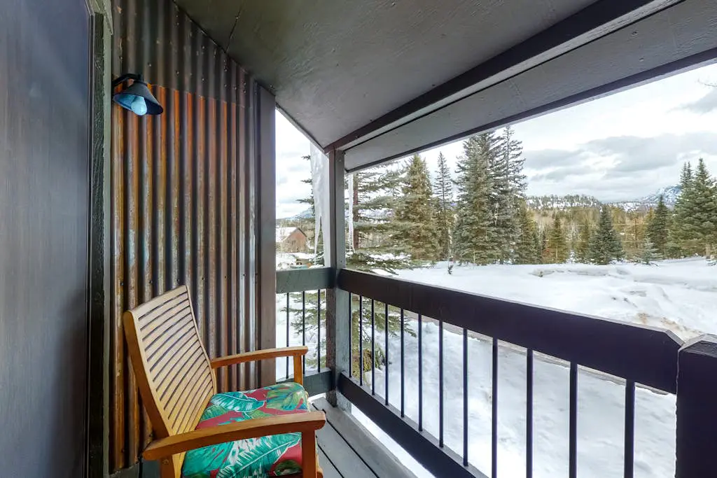 Silverpick #303 - River Rock Retreat