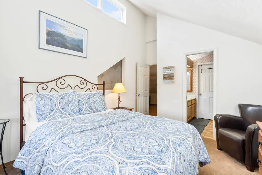 Silverpick #303 - River Rock Retreat