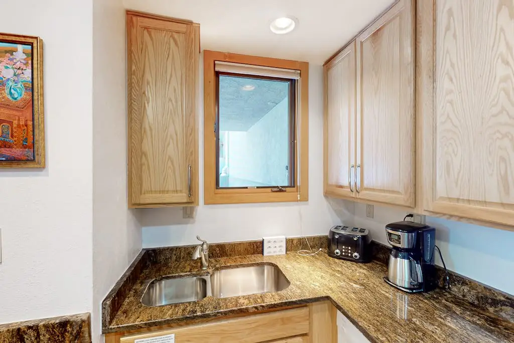 Tamarack 22