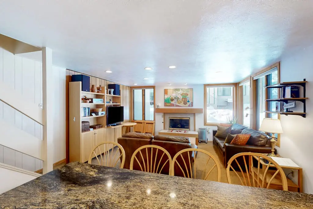 Tamarack 22