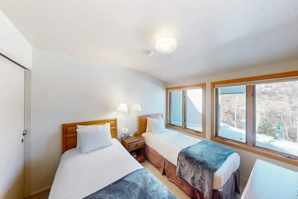 Tamarack 22