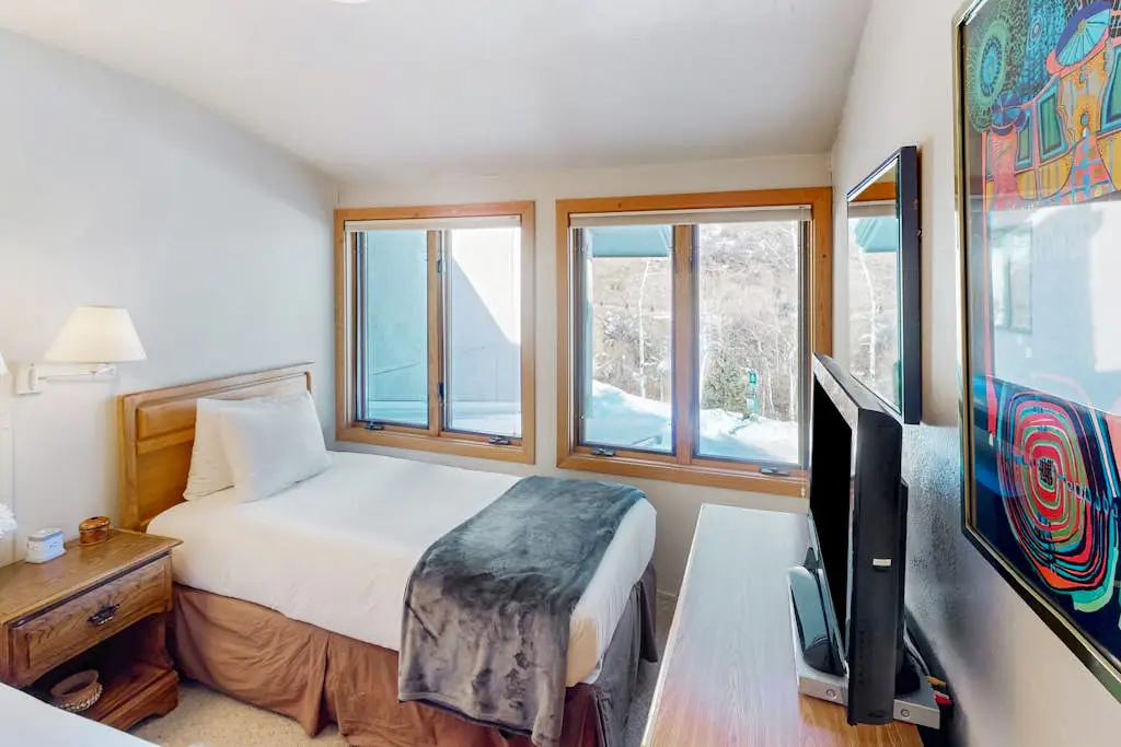 Tamarack 22