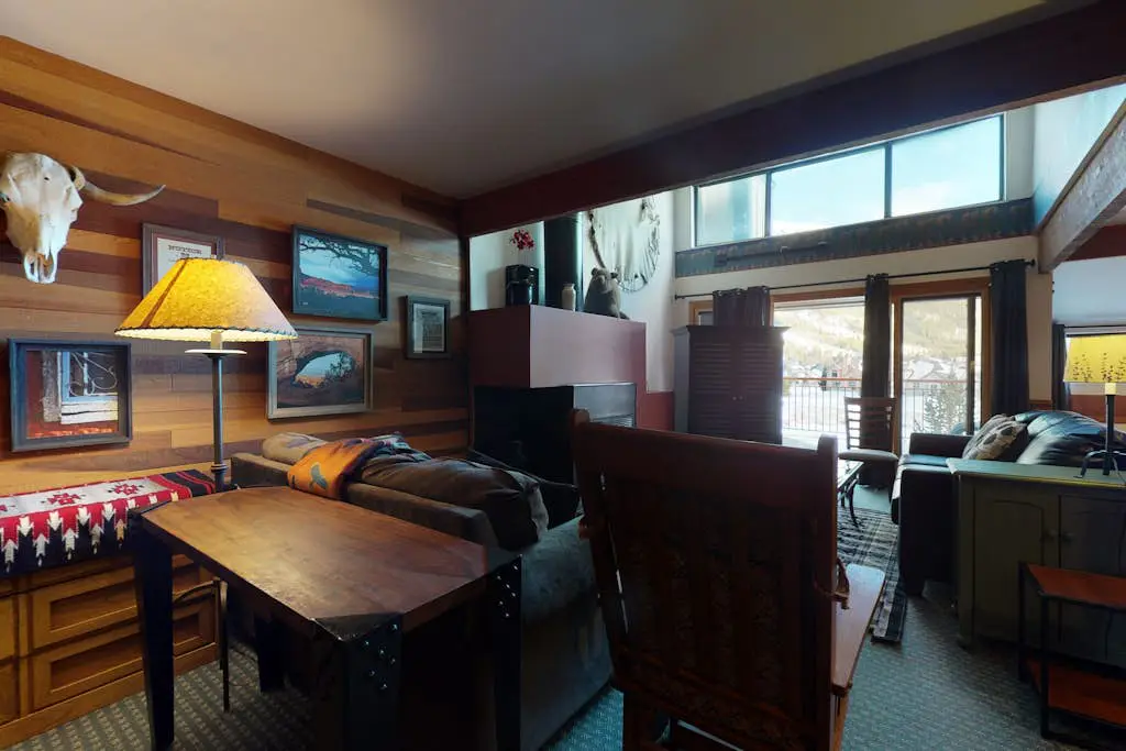 Village Point 202