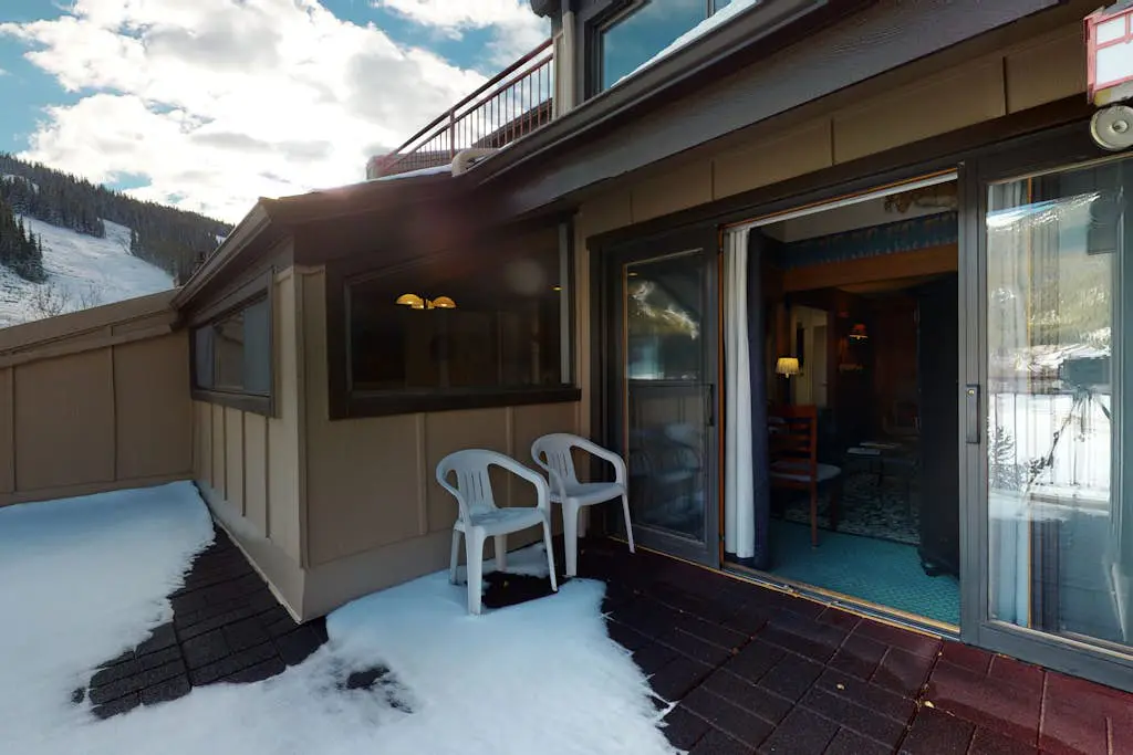 Village Point 202