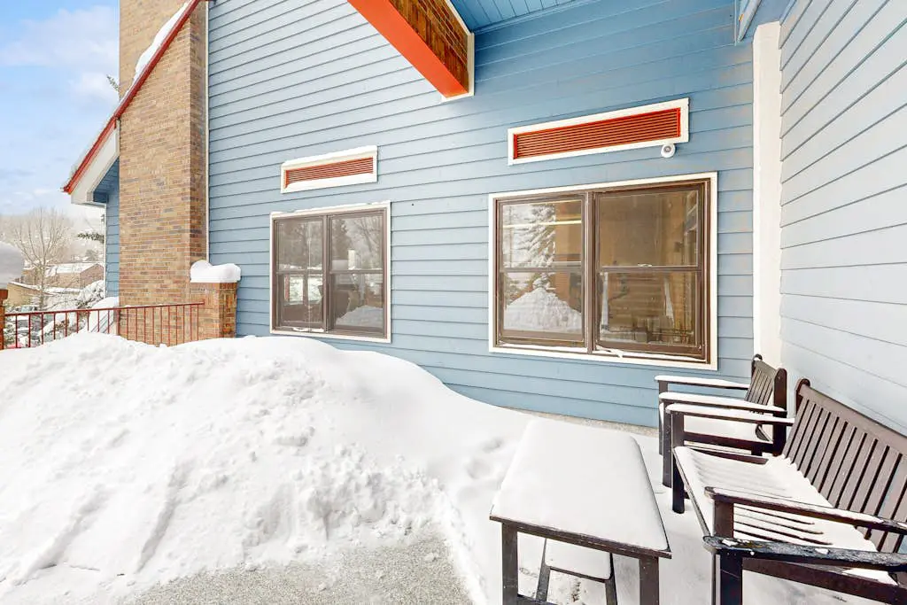 River Mountain Lodge #E218B