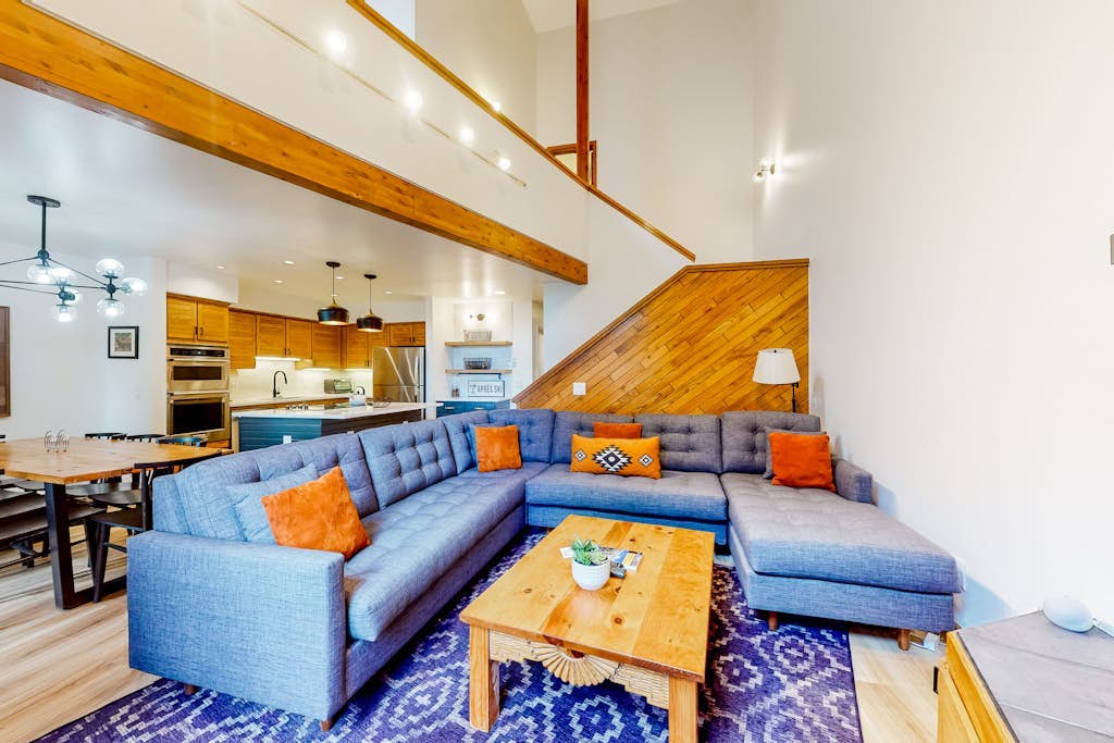 King's Crown | Townhouse in Breckenridge with hot tub & fireplace, walk to lifts