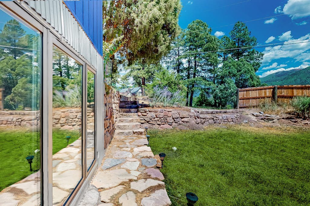 Mountain-view home in great location with walk-out apt, 2 kitchens, & W/D