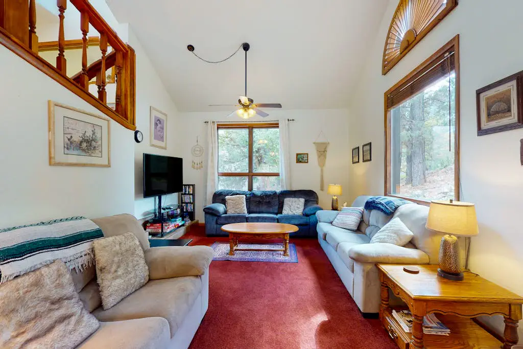 Pine Station 323