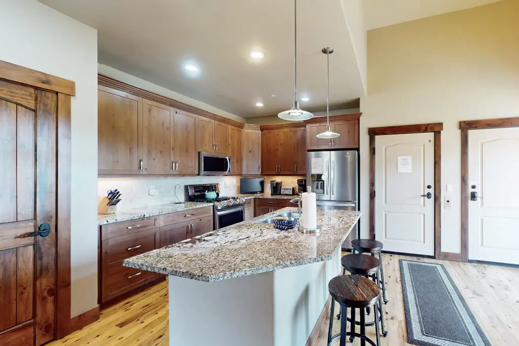 Bears Den Condo Unit 1