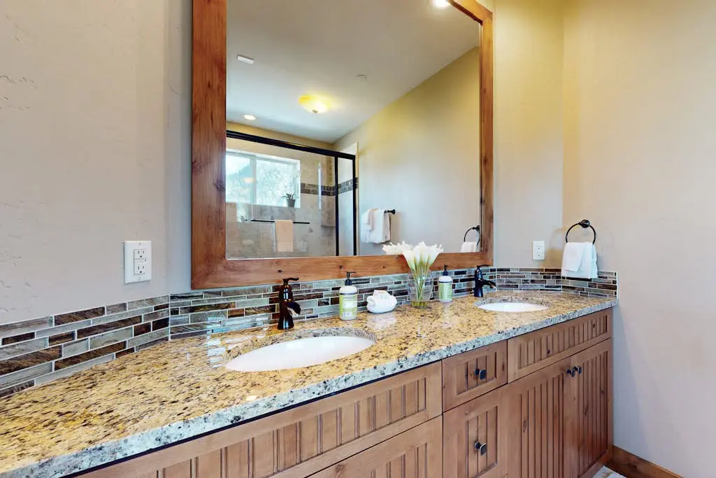 Bears Den Condo Unit 1