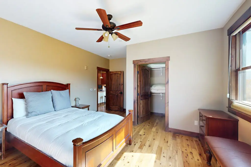Bears Den Condo Unit 1