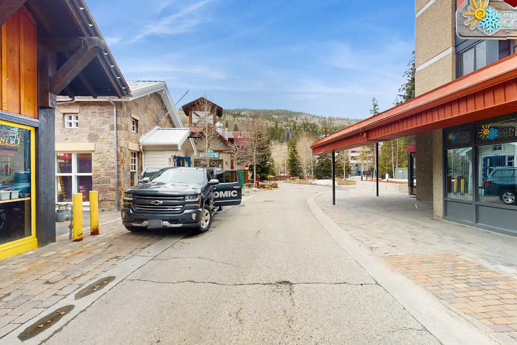 Village Square 342