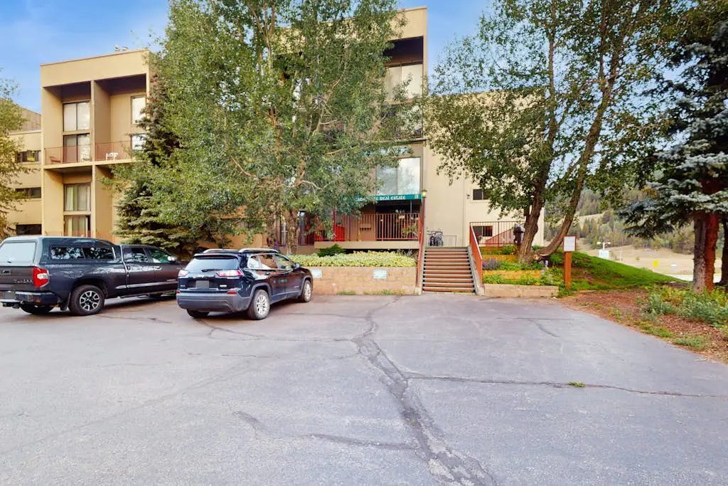 Summit House East 113