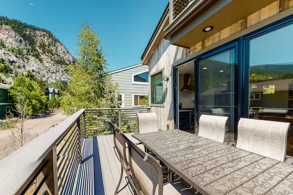Woodhaven Hideaway