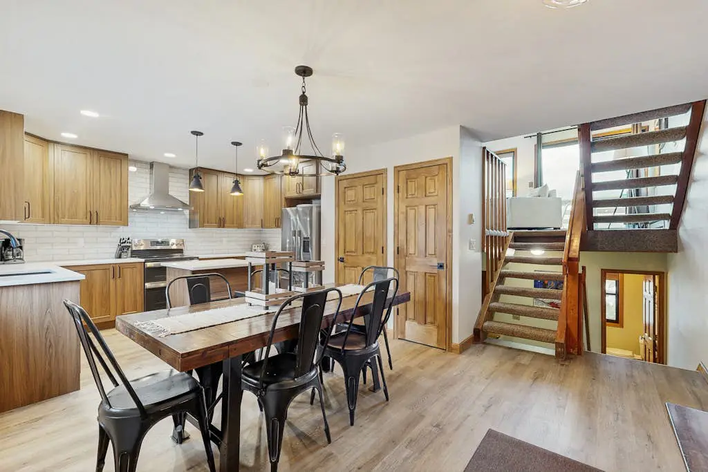 Wapiti Townhouse 3