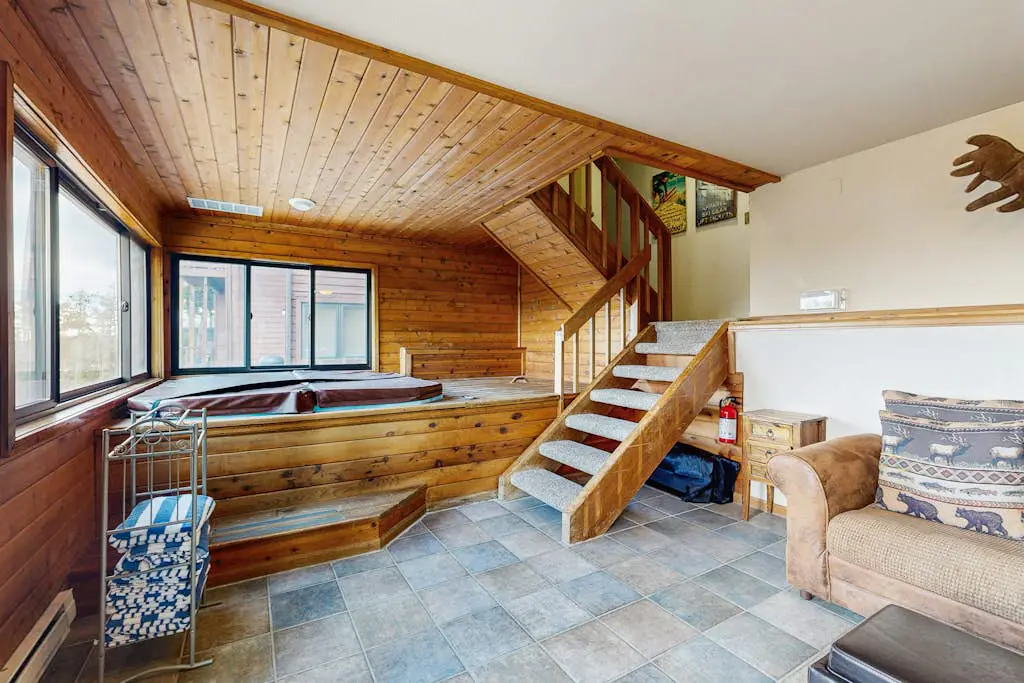 Wapiti Townhouse 3