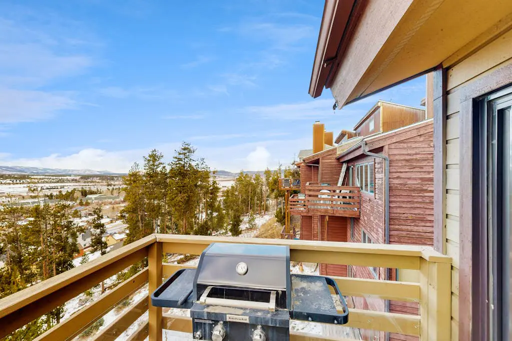 Wapiti Townhouse 3