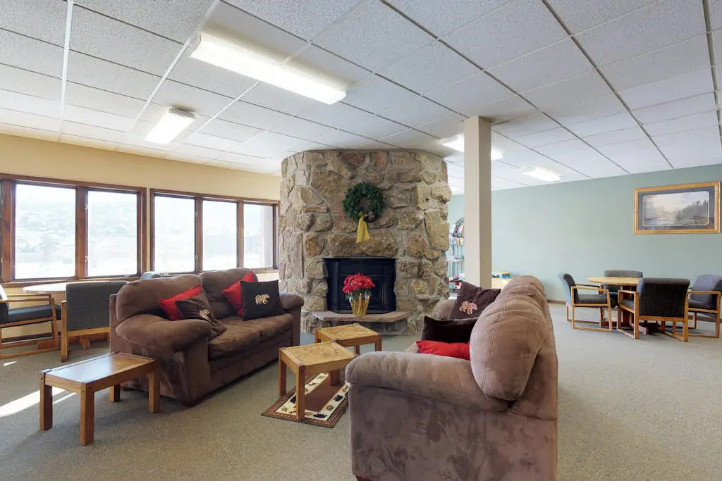 Silver Lodge B