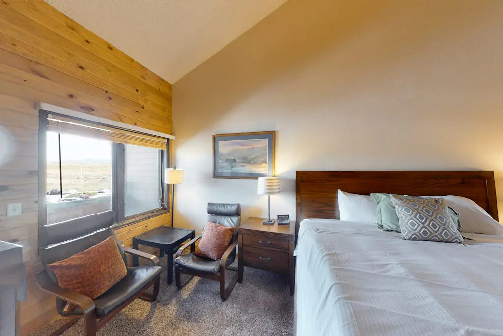 Silver Lodge A