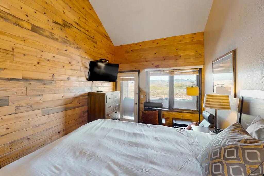 Silver Lodge A