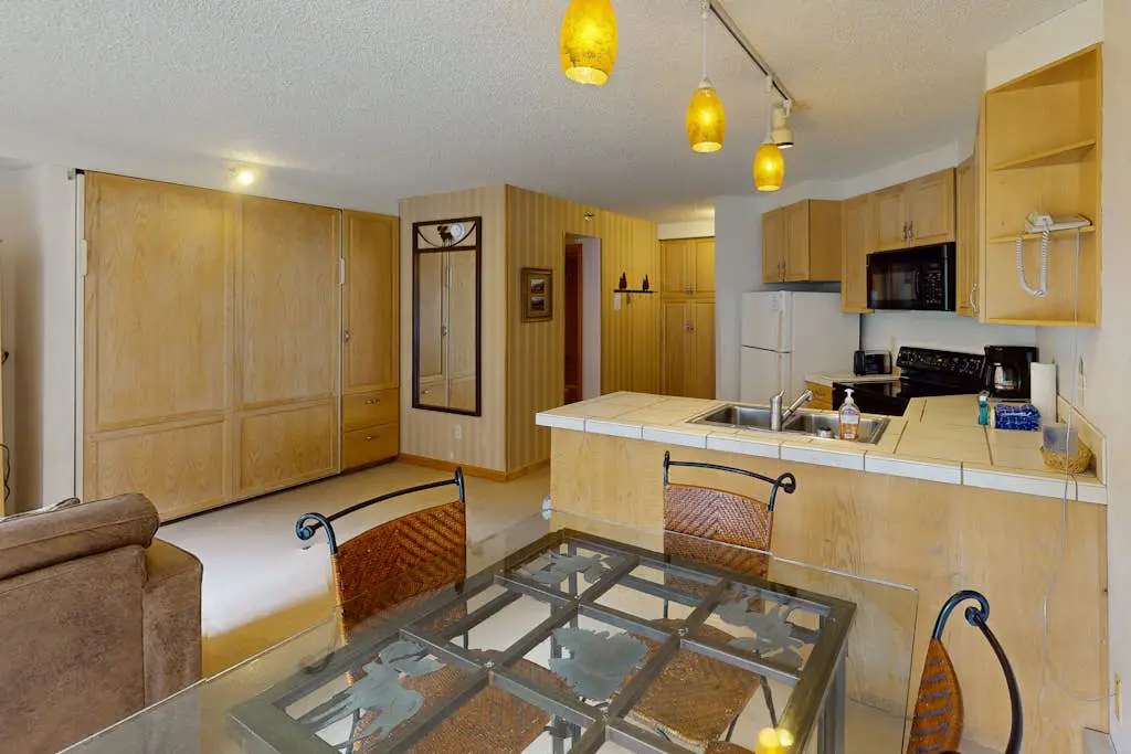 Iron Horse Resort 5064