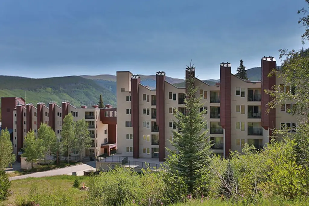 Iron Horse Resort 5064
