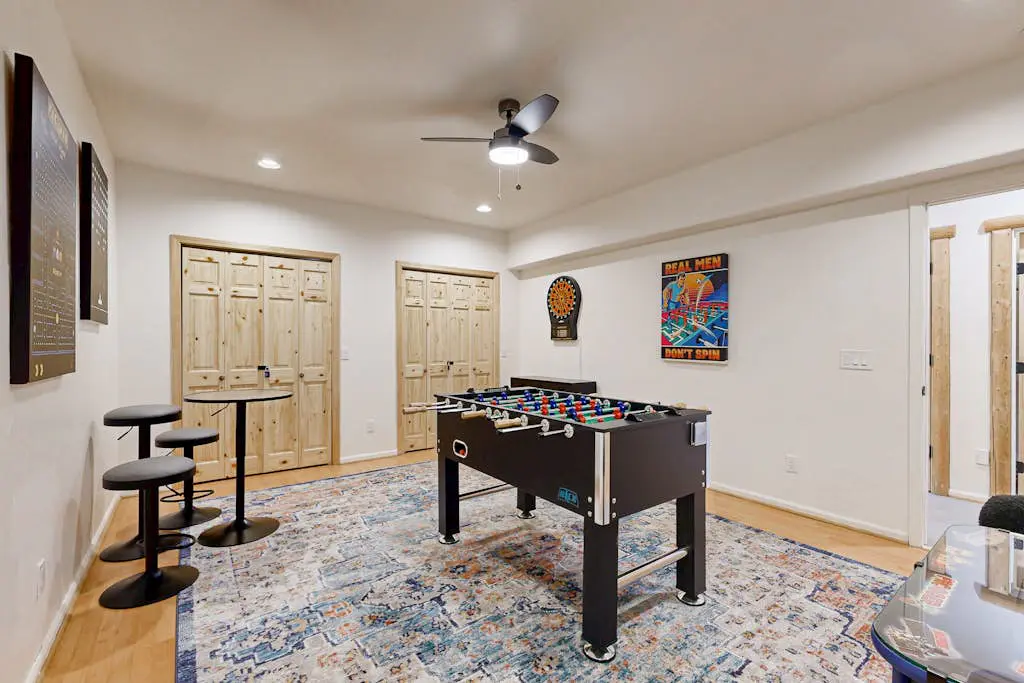 Riverfront Lodge | Hot Tub | Game Room