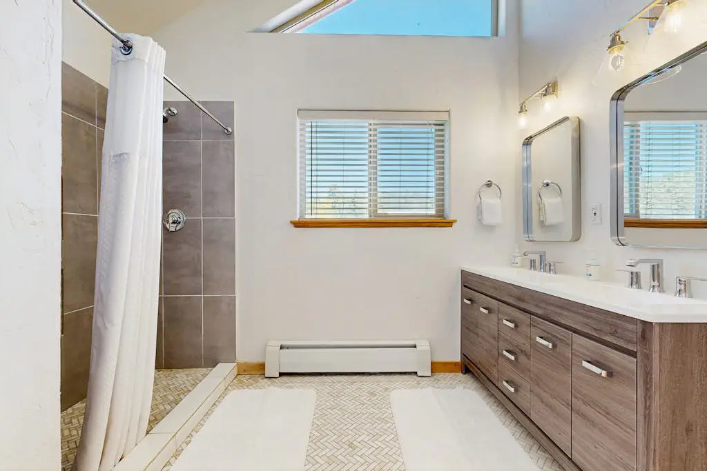 Riverfront Lodge | Hot Tub | Game Room