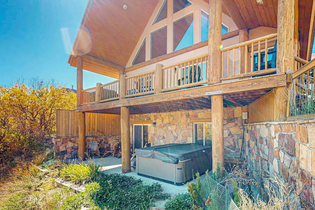 Riverfront Lodge | Hot Tub | Game Room