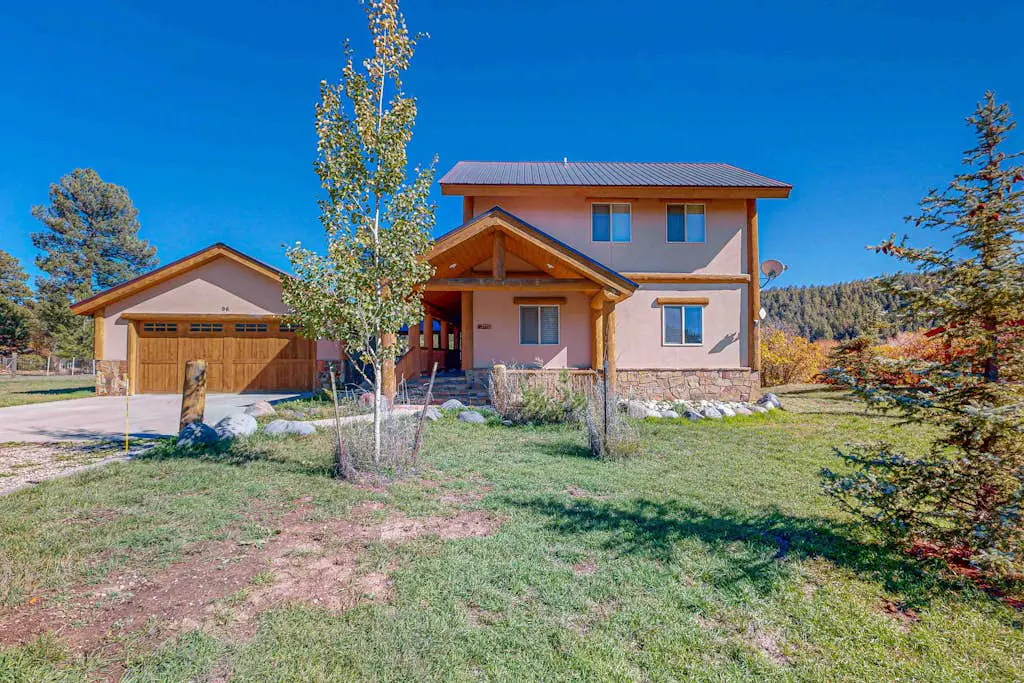 Riverfront Lodge | Hot Tub | Game Room
