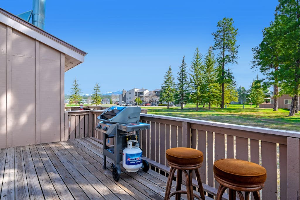 Family-Friendly Condo w/ High-Speed WiFi, Washer/Dryer, & Central AC