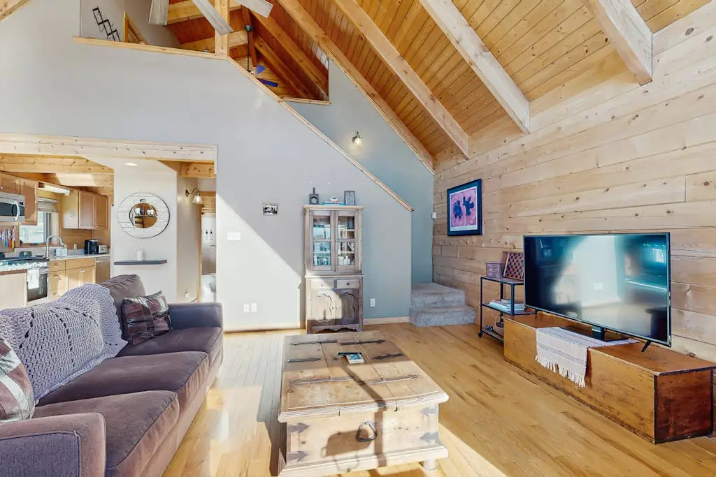 Sleeping Bear Cabin