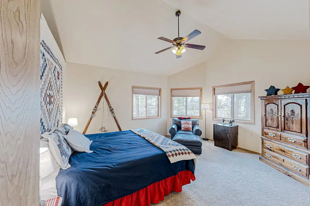 Hemlock Cabin